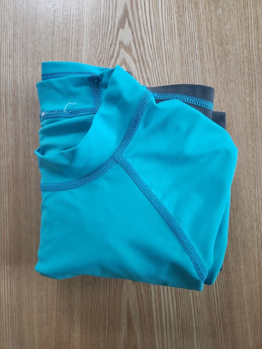 Sporti Women's UPF 50+ Rash Guard - Size Medium